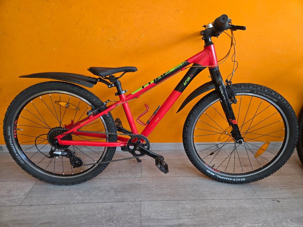 Cube 240 Acid SL 24 inch, Ophalen, Gebruikt, 24 inch, Versnellingen