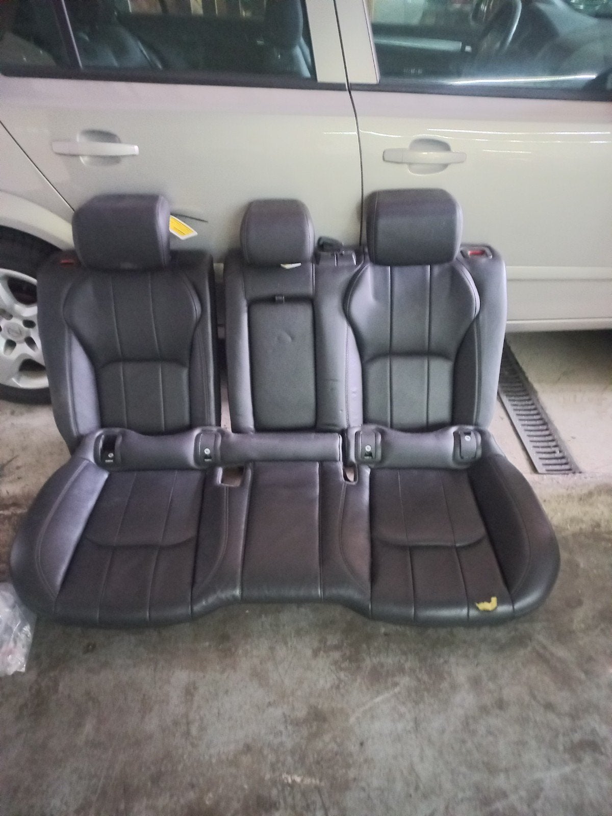 Achterbank Range Rover Evoque L538 2017 - beschadigd, Auto-onderdelen, Interieur en Bekleding, Ophalen of Verzenden, Gebruikt
