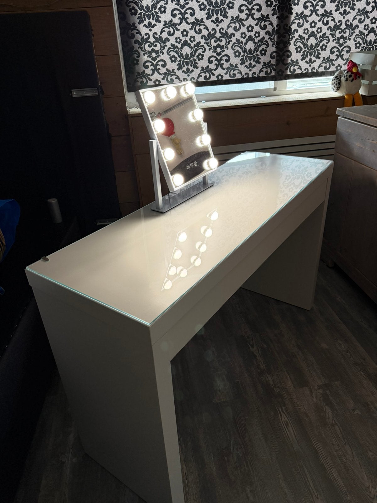 Malm kaptafel toilettafel met lamp, Huis en Inrichting, Tafels | Kaptafels, Ophalen, 50 tot 100 cm, Minder dan 100 cm
