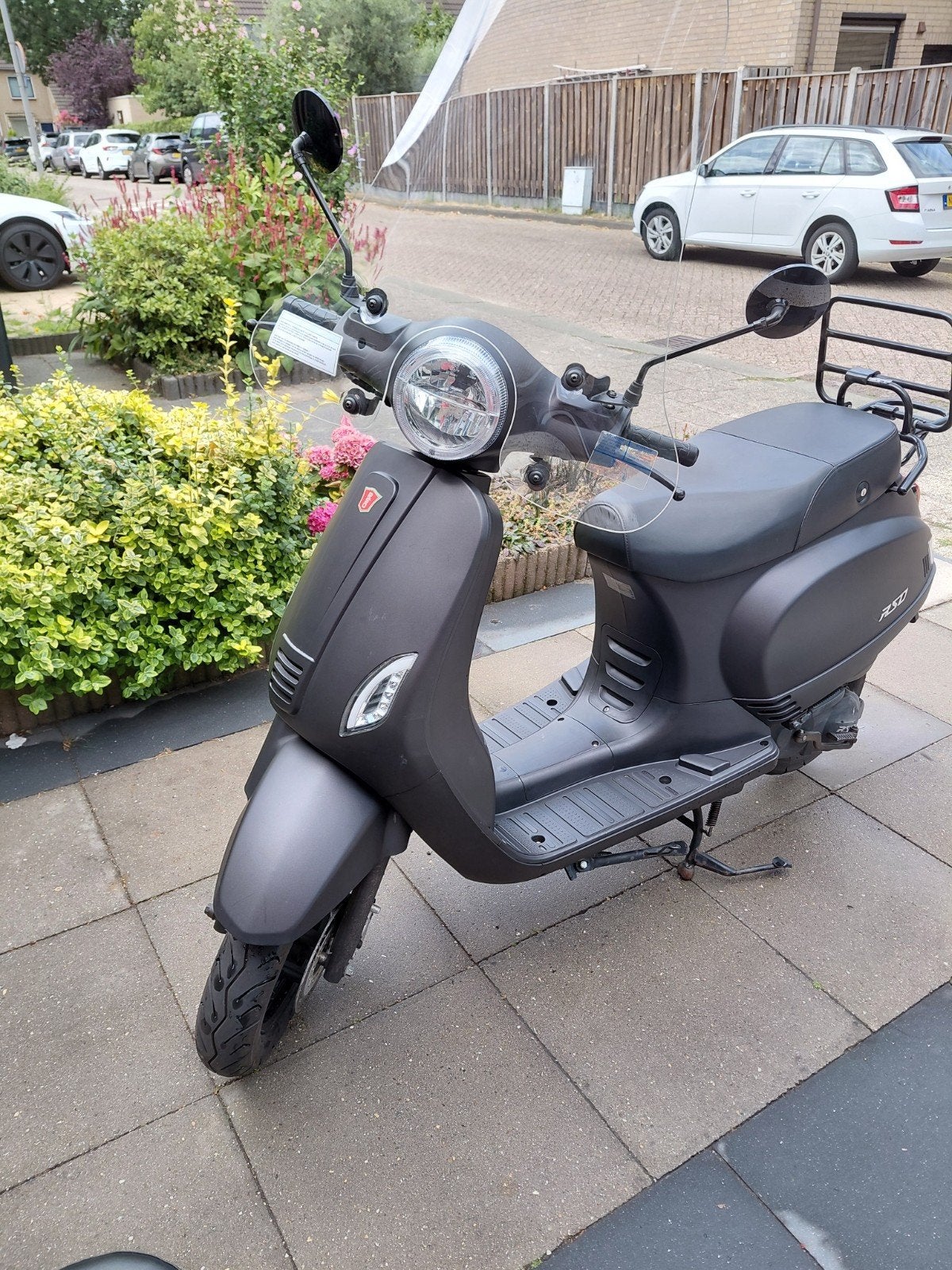 RSO Sense - Geel Kenteken met helm, slot, beenkleed, Fietsen en Brommers, Scooters | Overige merken, Ophalen, Maximaal 45 km/u