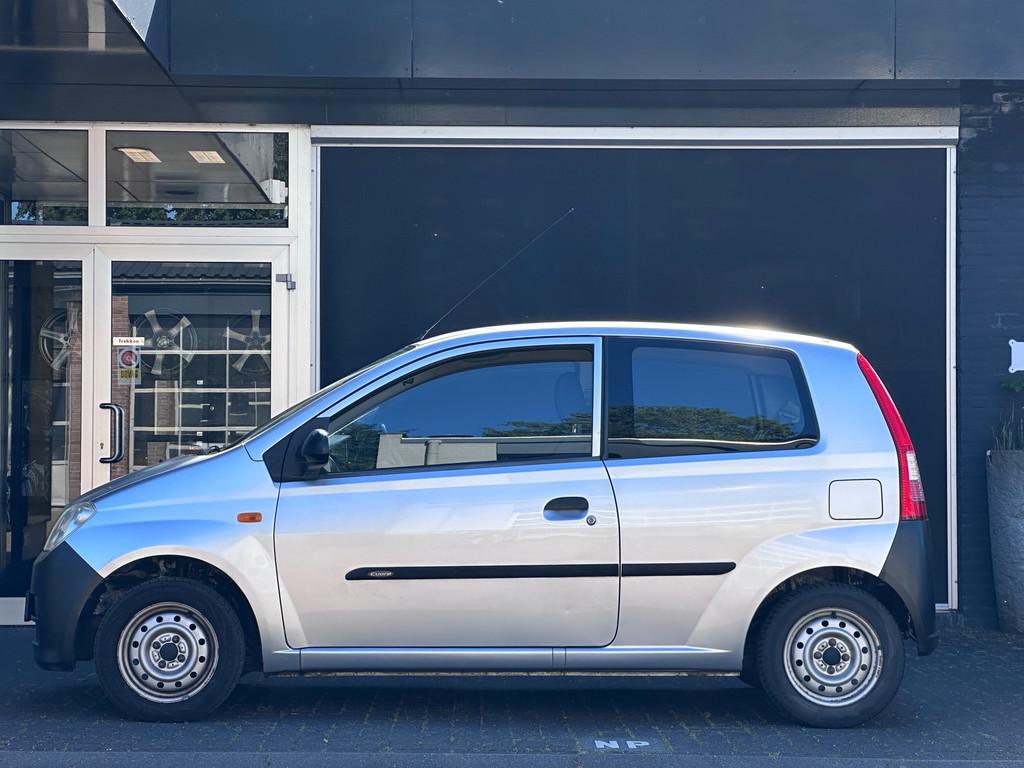 Daihatsu Cuore 1.0-12V Kyoto 3-DEURS / NAP, Stof, 18 €/maand, 4 stoelen, Cuore