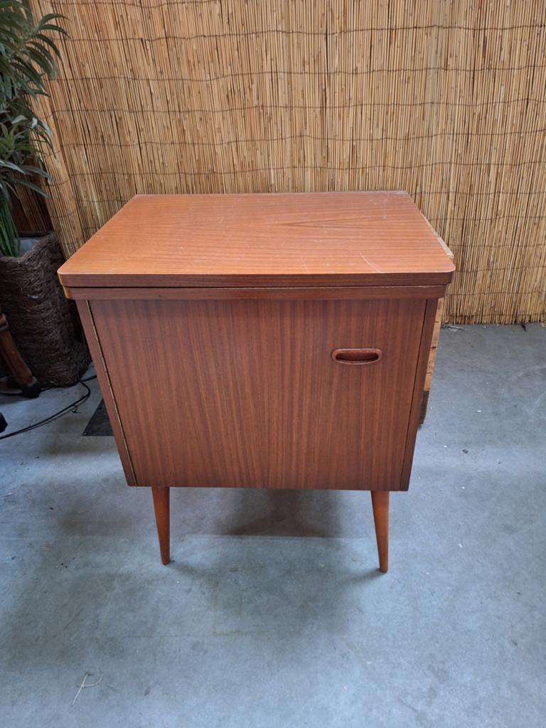 Vintage naaimachine kastje, Antiek en Kunst, Ophalen