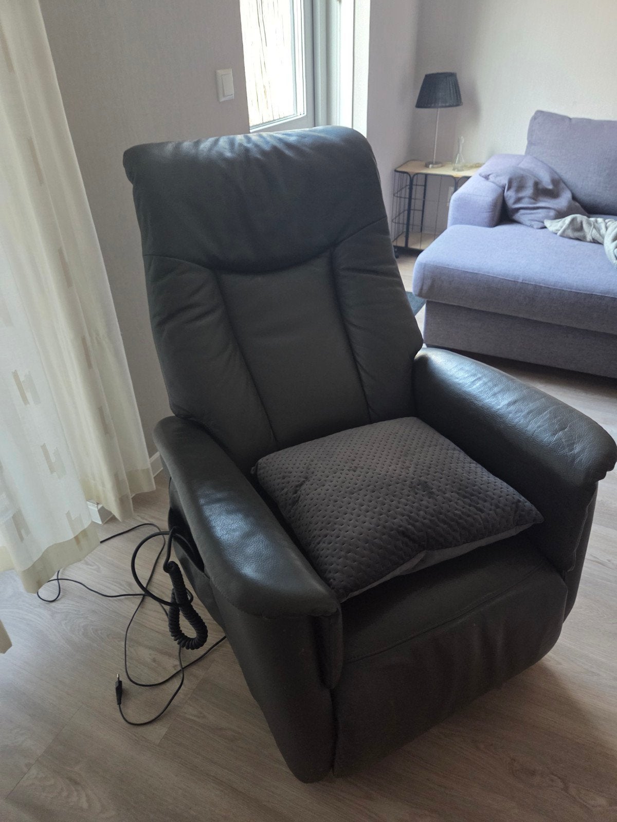 Comfortabele relaxfauteuil Electrice stoel, Ophalen, Gebruikt, Zwart, Modern, Comfort