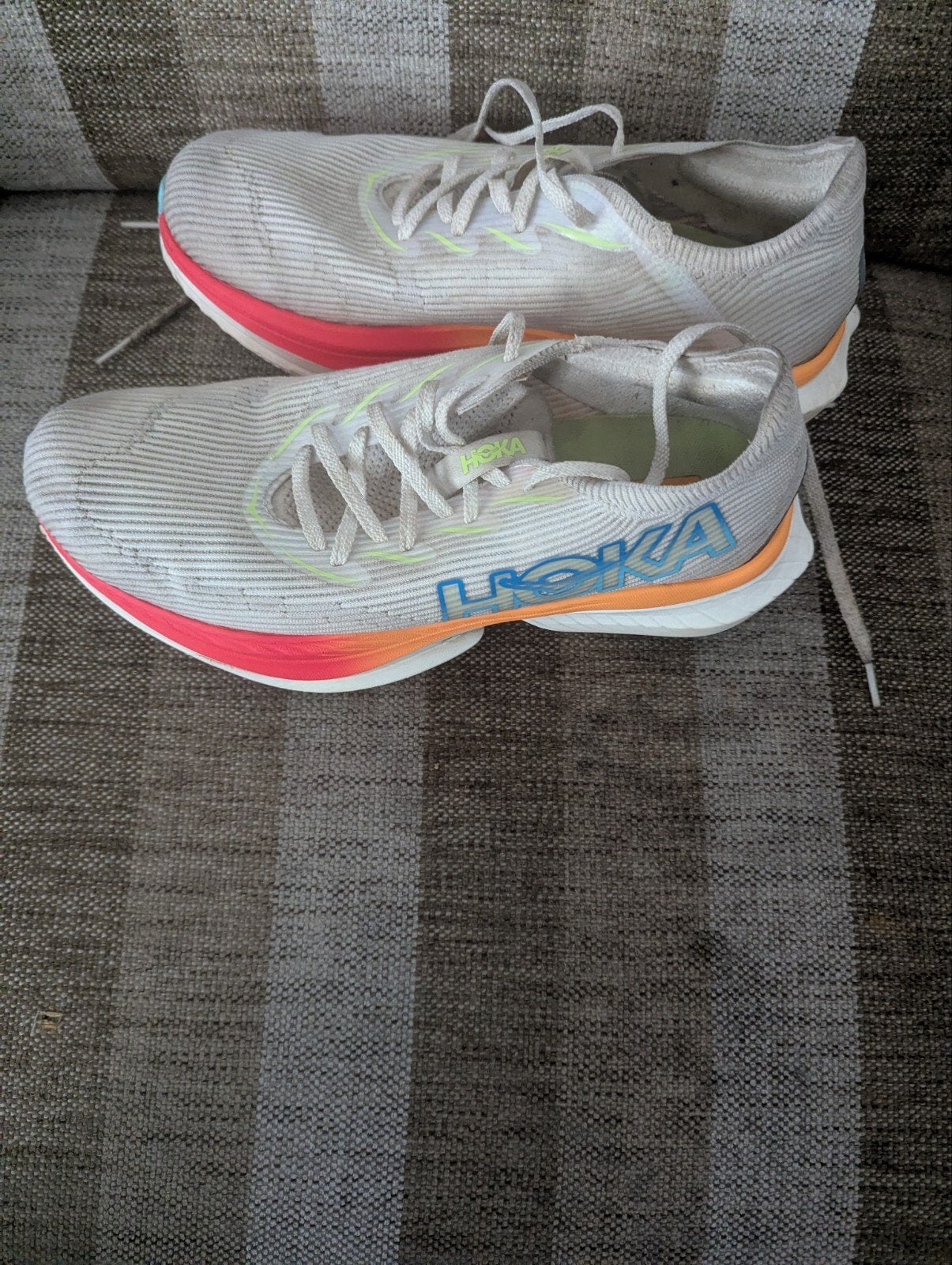 Hoka Cielo X1 Hardloopschoenen Carbon Plaat Maat 44.5, Sport en Fitness, Loopsport en Atletiek, Overige merken, Gebruikt, Hardloopschoenen