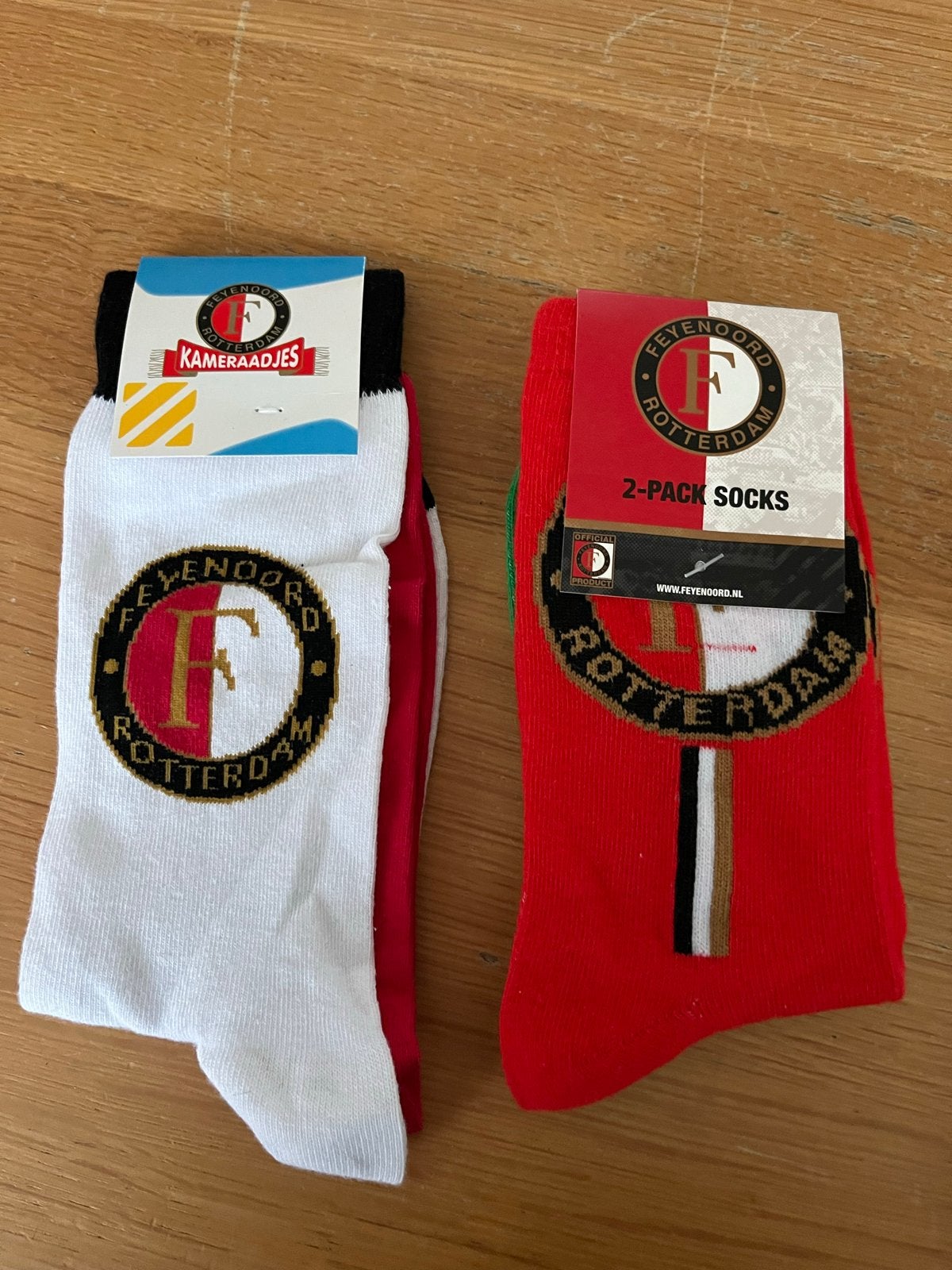 Feyenoord sokken 3 paar nieuw met kaartjes, Ophalen of Verzenden, Nieuw, Jongen of Meisje, Broek