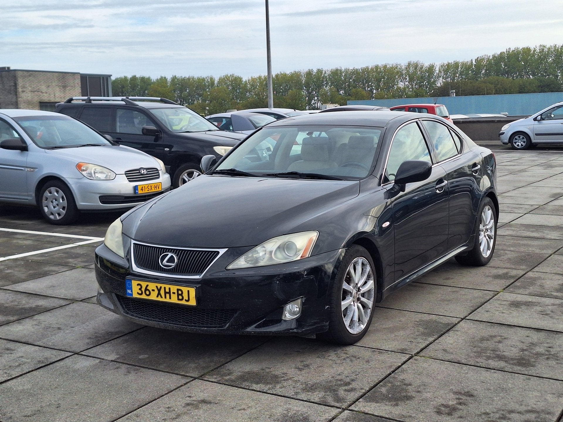 Lexus IS €6950,- 250 Business Luxury Vol Opties ! Automaat, Auto's, Achterwielaandrijving, Gebruikt, Beige, 1535 kg