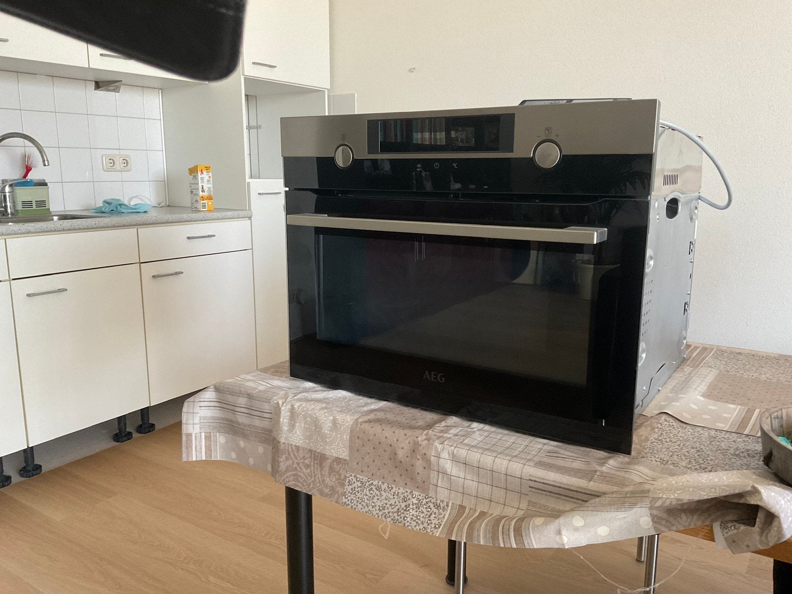 AEG Heteluchtoven met Magnetron met klein defect., Witgoed en Apparatuur, Ophalen, AEG, Inbouw, Magnetronfunctie