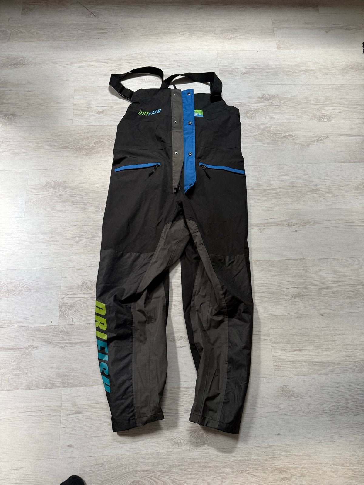 Preston Drifish Bib & Brace - Maat M - Nieuw, Watersport en Boten, Hengelsport | Witvissen, Ophalen, Nieuw, Overige typen