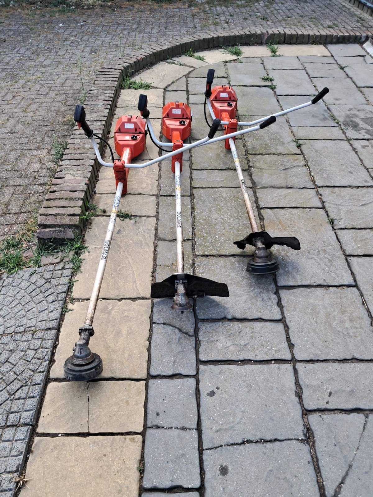 3 goed werkende Dolmar bosmaaiers - Nieuwe koppen/messen n, Ophalen of Verzenden