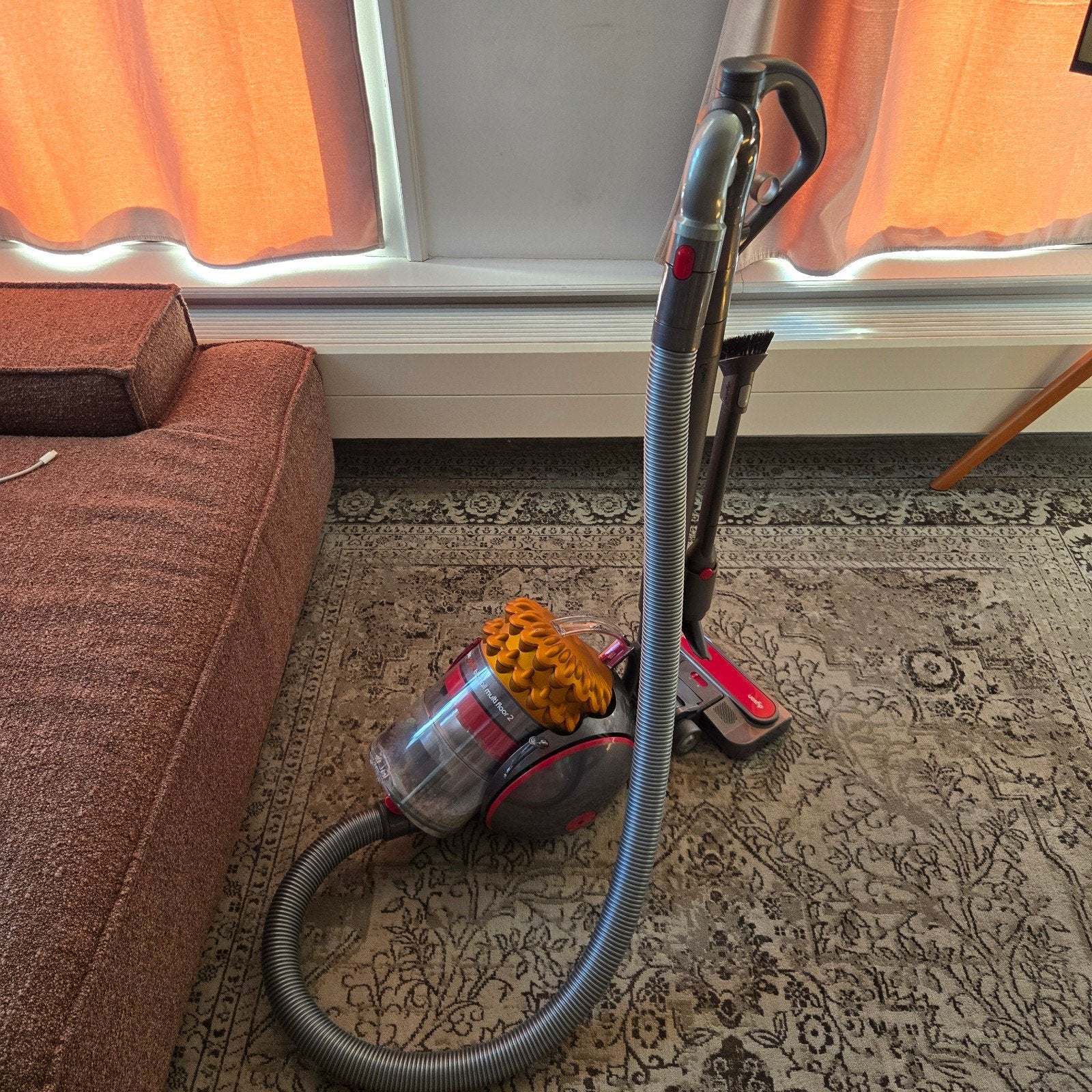 Dyson stofzuiger, Ophalen, Zo goed als nieuw