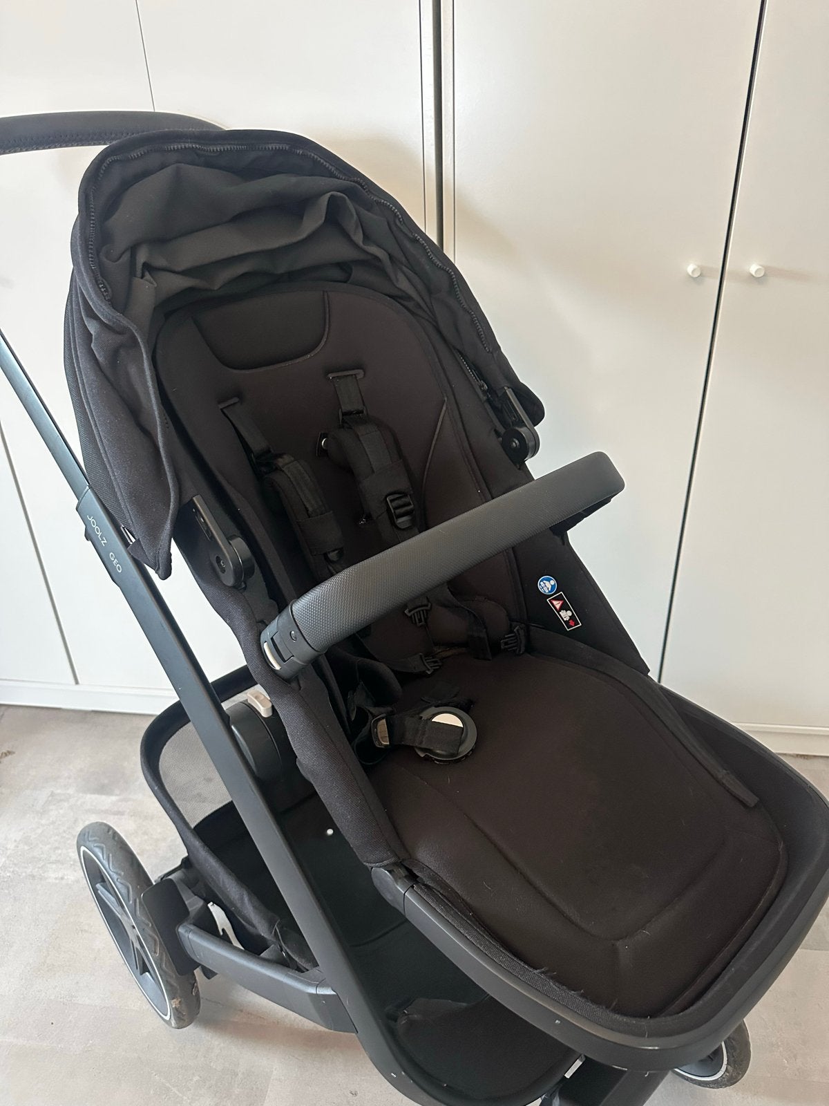 Joolz Geo Combiwagen - Compleet met reiswieg en zitje, Zo goed als nieuw, Combiwagen, Met reiswieg, Ophalen