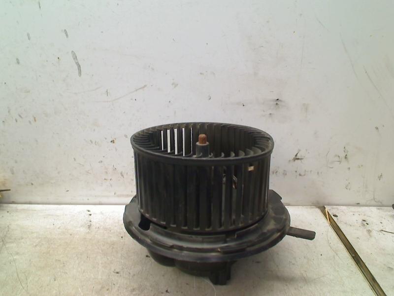 Kachel Ventilatormotor Volkswagen Golf V (1K1) 3C1820015J, Gebruikt, Volkswagen, Volkswagen AG, Kundenbetreuung@volkswagen.de