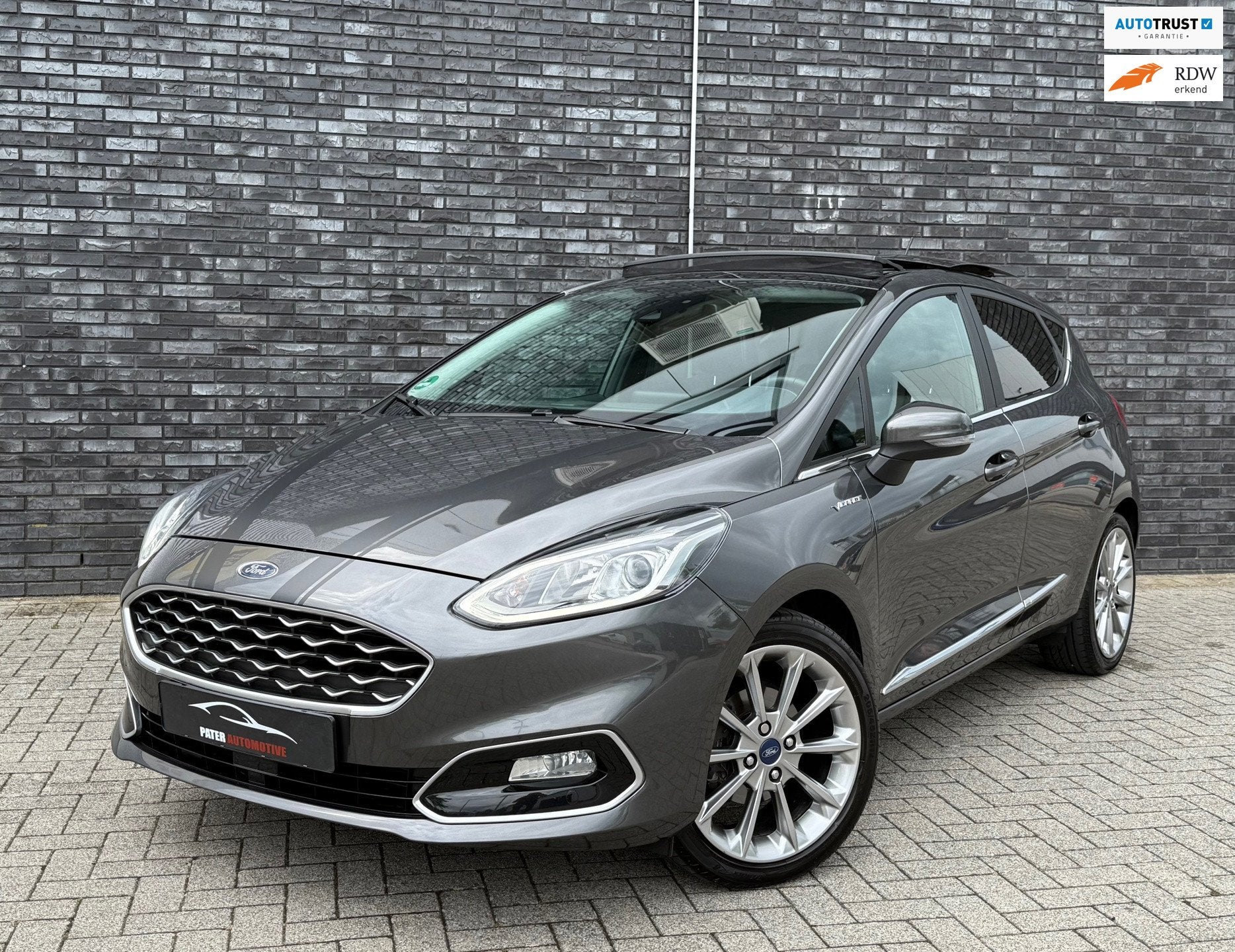 Ford Fiesta 1.0 EcoBoost Vignale Nwe Distr|Panorama|B&O|Full, Voorwielaandrijving, 125 pk, Gebruikt, Handgeschakeld