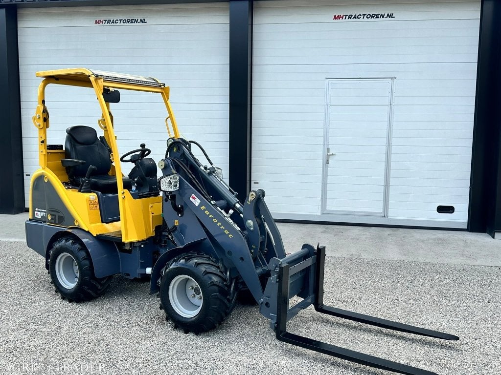 Eurotrac W 11 (2024), Zakelijke goederen, Machines en Bouw | Kranen en Graafmachines, Schrapveen 6, Ophalen of Verzenden, MH Tractoren