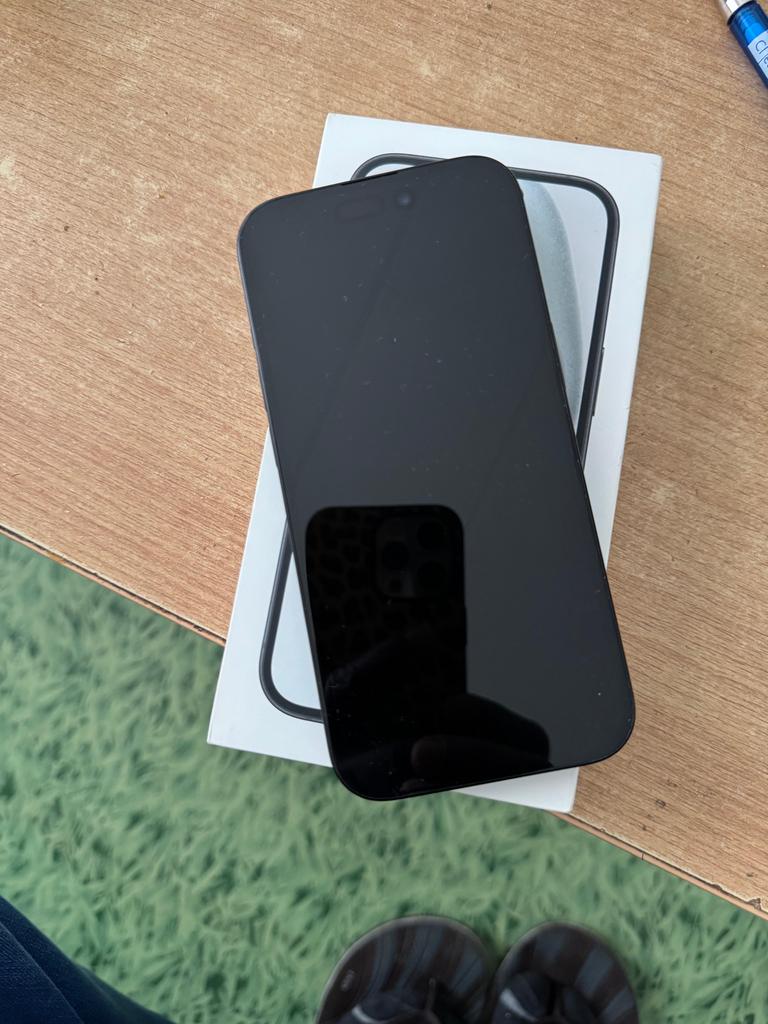 iPhone 15 Zwart 128 GB - Zo goed als nieuw, Telecommunicatie, Mobiele telefoons | Apple iPhone, Ophalen, 128 GB, IPhone 15, Zwart
