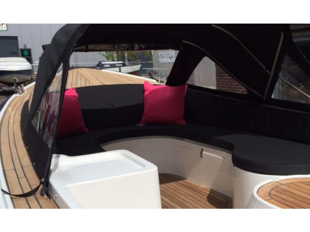 Oudhuizer 720 diesel, Watersport en Boten, Sloepen, Niet ingevuld, Niet ingevuld, Nieuw, Polyester