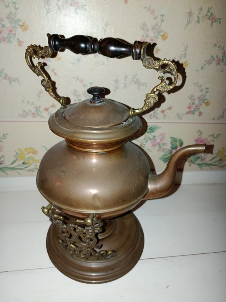 Oude Koperen Theepot op Warmhouder - Antiek Decor, Antiek en Kunst, Verzenden, Koper