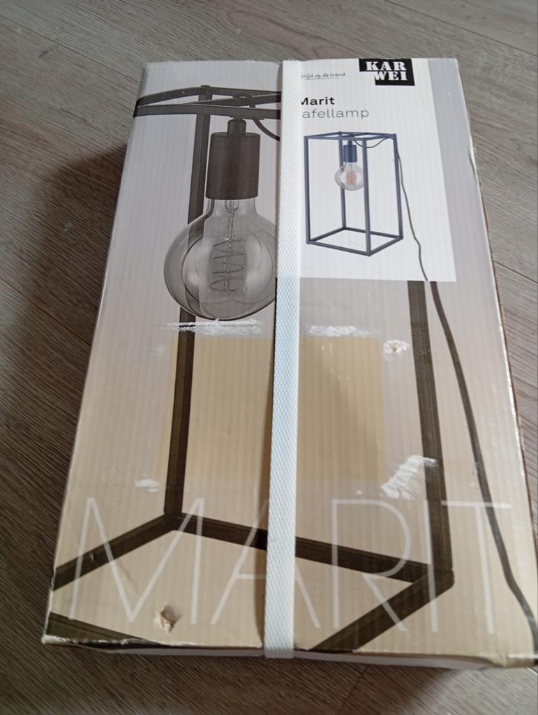 Nieuwe Karwei Marit tafellamp - Zwart, modern design, Ophalen of Verzenden, Nieuw, Metaal