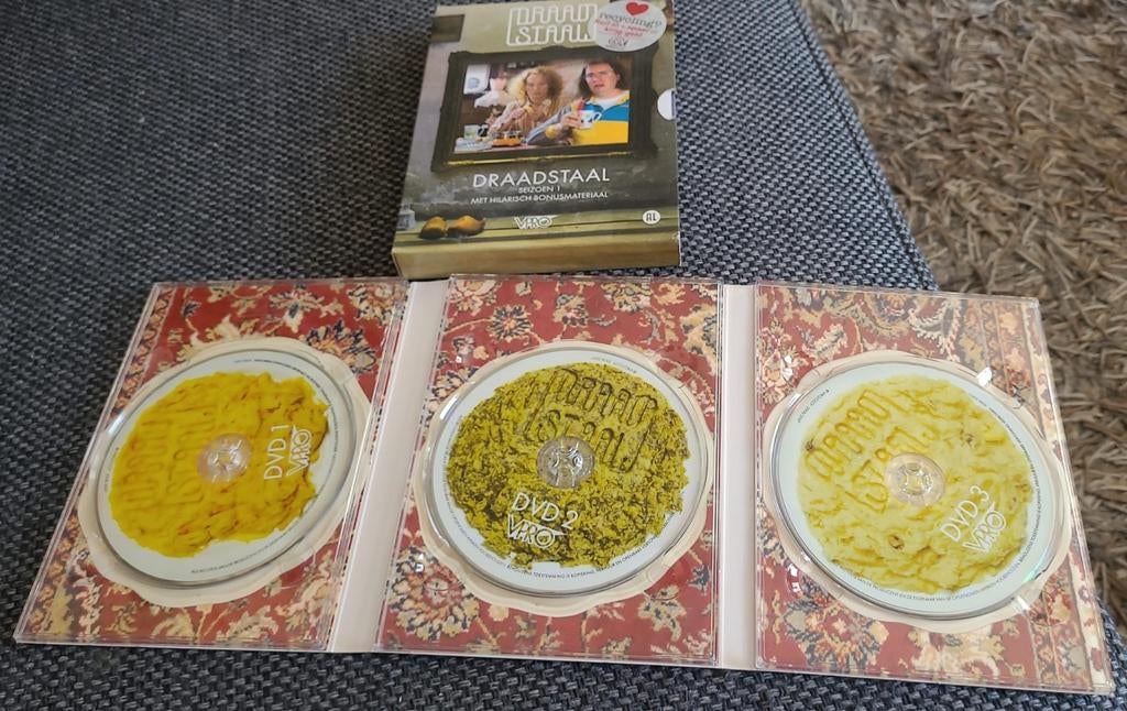 Draadstaal seizoen 1 met hilarisch bonusmateriaal, Ophalen of Verzenden, Zo goed als nieuw