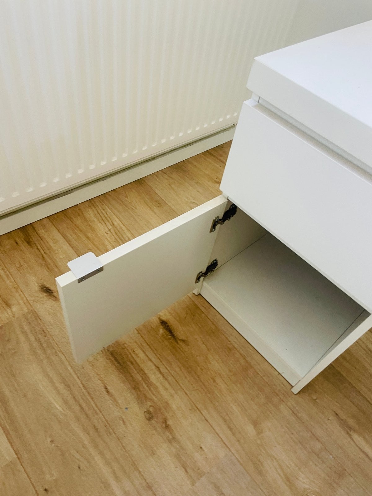 Wit bureau met lades en opbergruimte, Huis en Inrichting, Bureaus, Ophalen, Gebruikt, Met lades, Spaanplaat of MDF