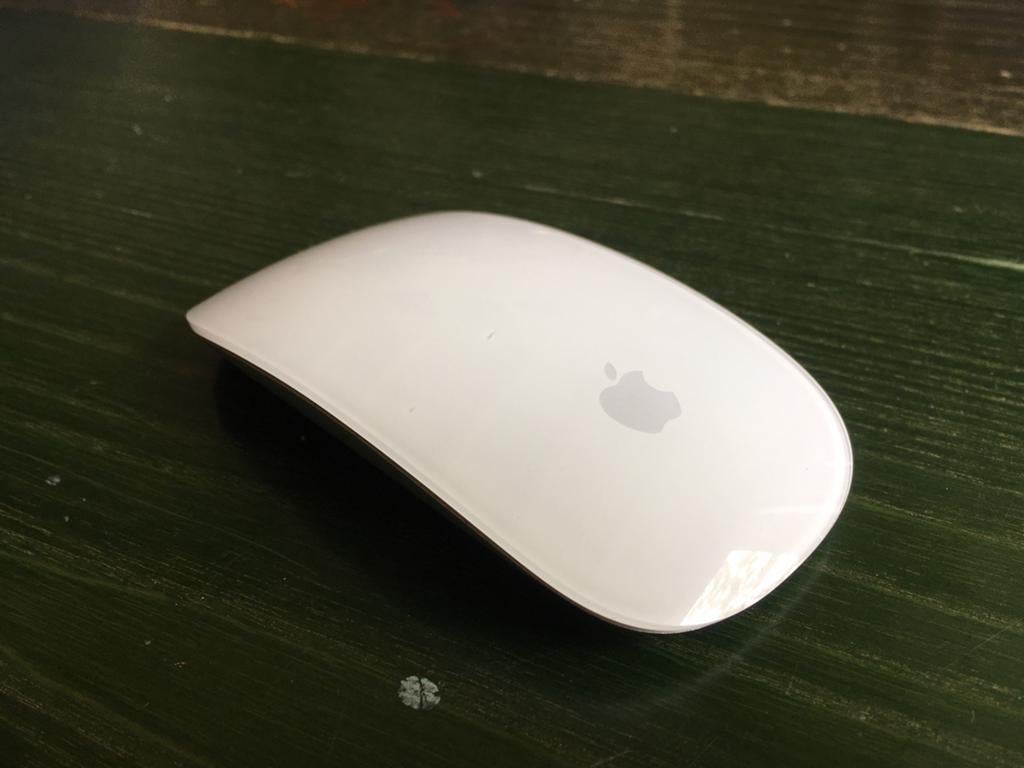 Apple Magic Mouse 2 - mint condition, Computers en Software, Muizen, Ophalen of Verzenden, Zo goed als nieuw, Draadloos, Apple