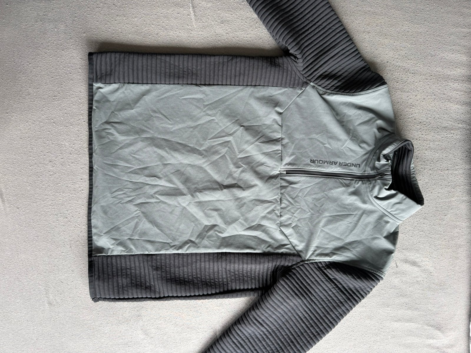 Under Armour set Maat L, Maat 52/54 (L), Ophalen of Verzenden, Grijs, Gedragen