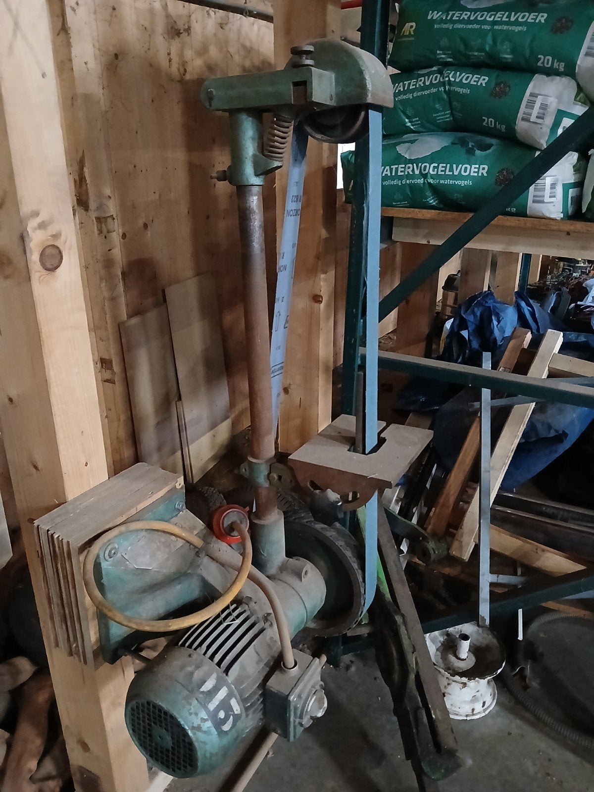 Krachtige bandschuurmachine., Ophalen of Verzenden, Gebruikt, 1200 watt of meer, Bandschuurmachine
