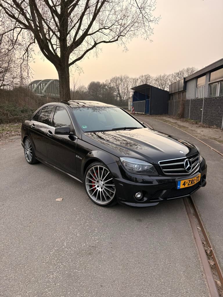 Mercedes-Benz C-Klasse 6.2 C63 AMG Sedan AUT 2008 Zwart, Auto's, Automaat, Achterwielaandrijving, 457 pk, Zwart