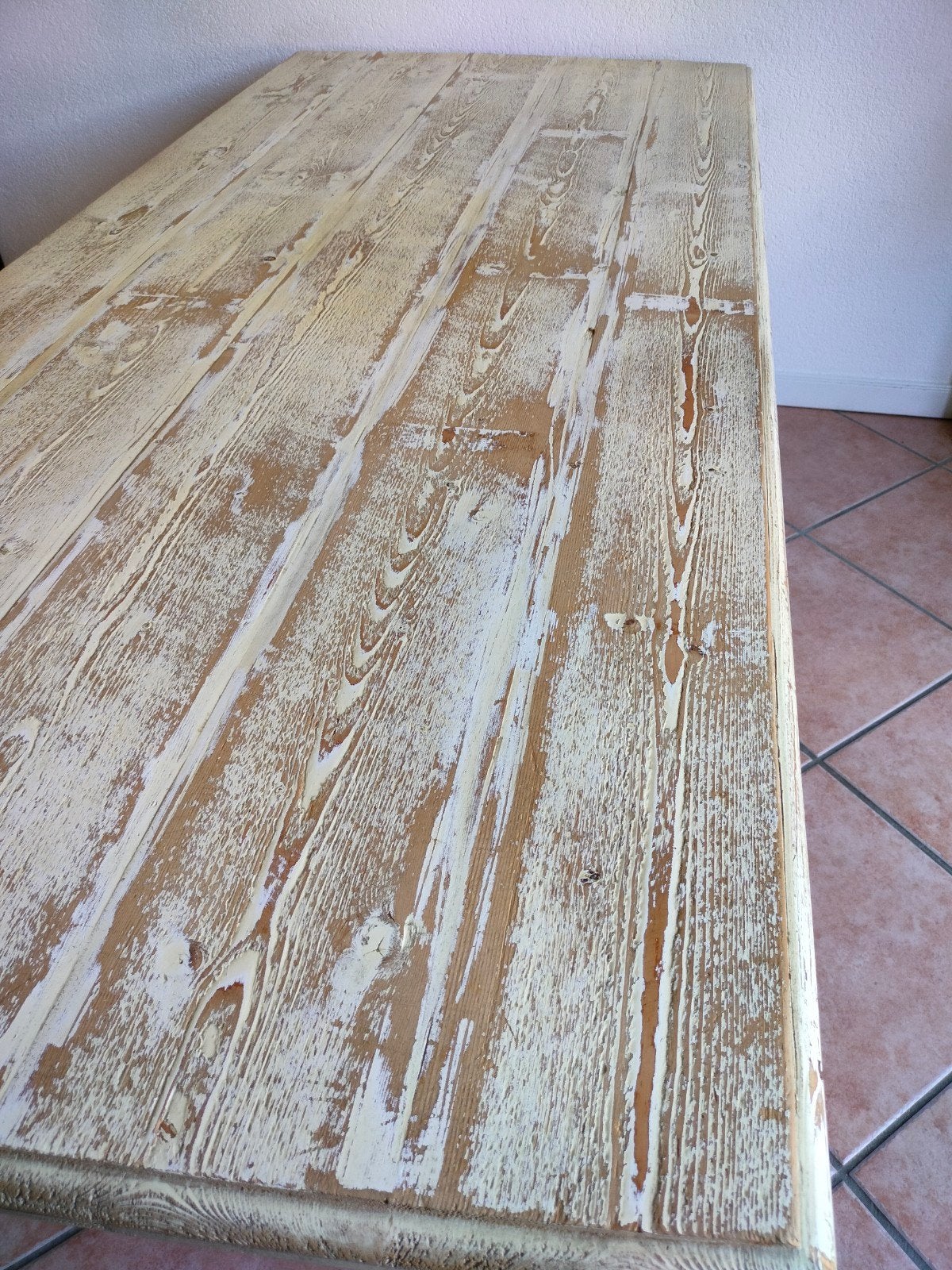 Antieke houten tafel met lades en wieltjes, Ophalen