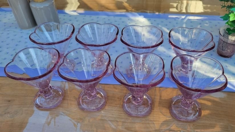 8 ijsbekers dessertbekers. Glas., Glas of Glazen, Ophalen of Verzenden, Overige stijlen, Glas