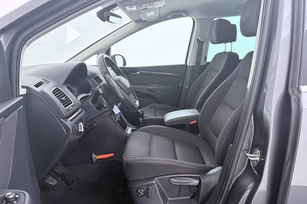Seat Alhambra 1.4 TSI Style Connect 7p | Trekhaak | CarPlay, Voorwielaandrijving, 4 cilinders, 150 pk, 1655 kg