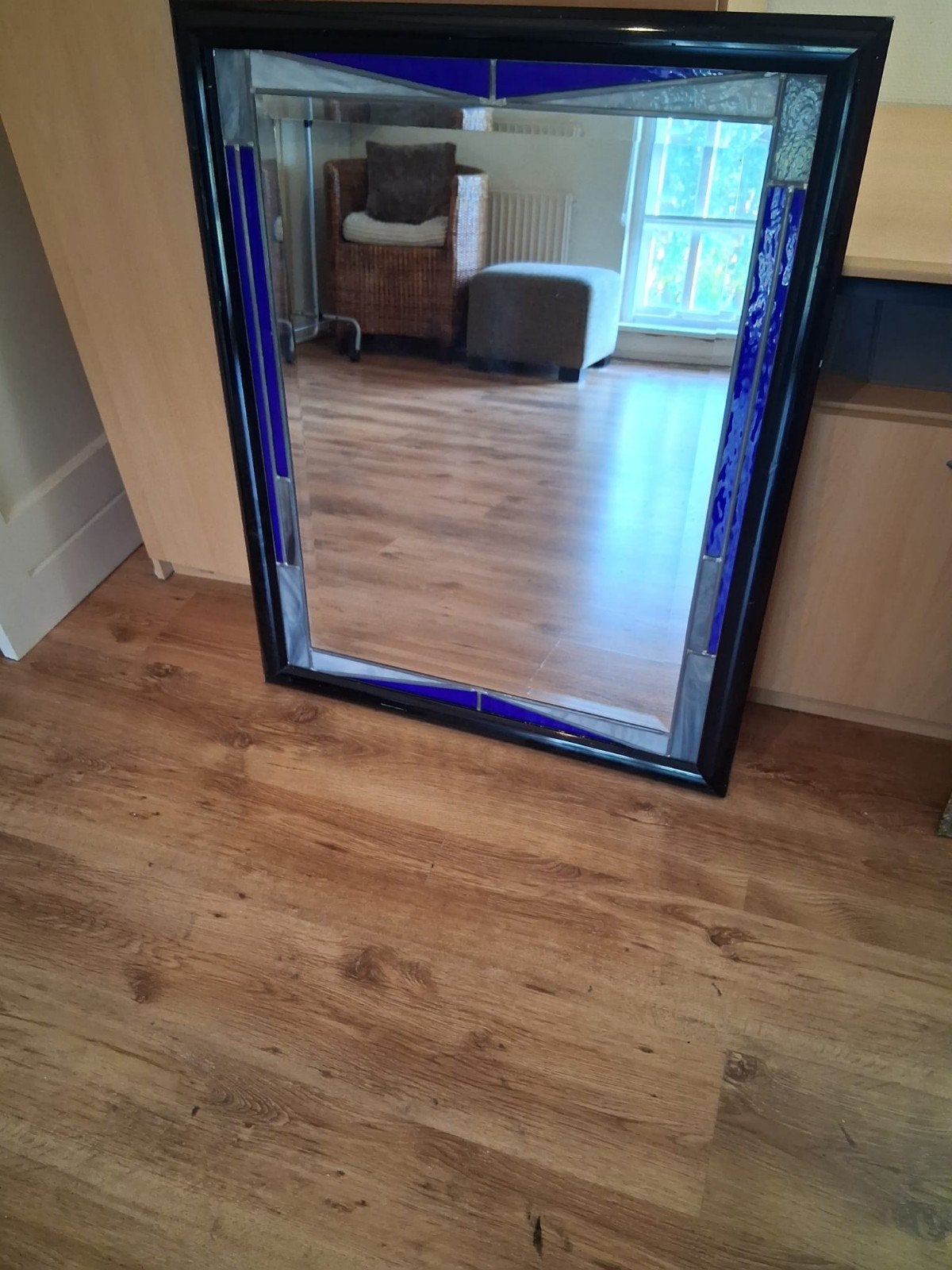 Stijlvolle spiegel 78 x 98 voor maar € 10,00, Huis en Inrichting, 100 tot 150 cm, Ophalen of Verzenden, Zo goed als nieuw, Rechthoekig