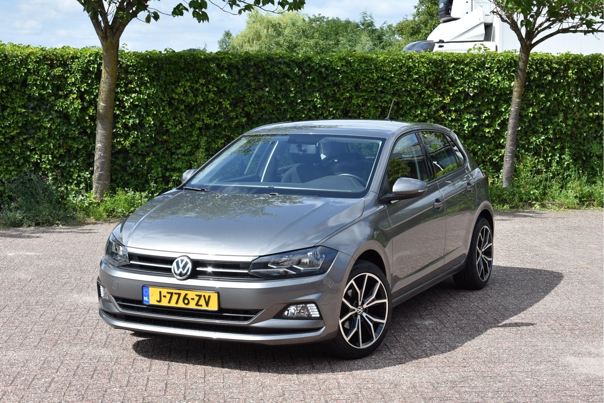 Volkswagen Polo 1.0 TSI 96 PK NAP Navi Carplay garantie Tops, Stof, Gebruikt, Met garantie (alle), 1055 kg
