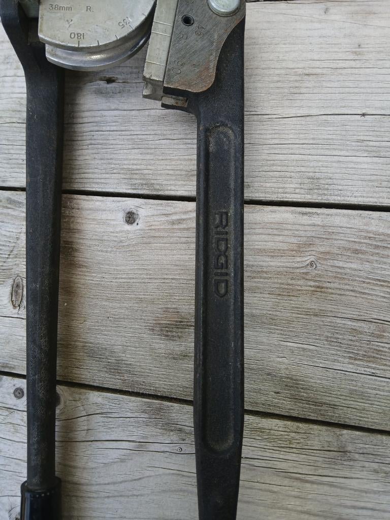 Ridgid Buigapparaat 10mm (24mm R) en 12mm (38mm R), Ophalen of Verzenden