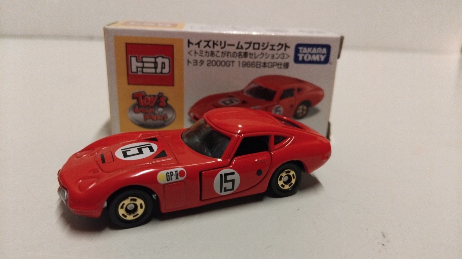 Tomy Tomica box 1:59 Toyota 2000 GT 3INCH, Ophalen of Verzenden, Zo goed als nieuw, Auto, Overige merken