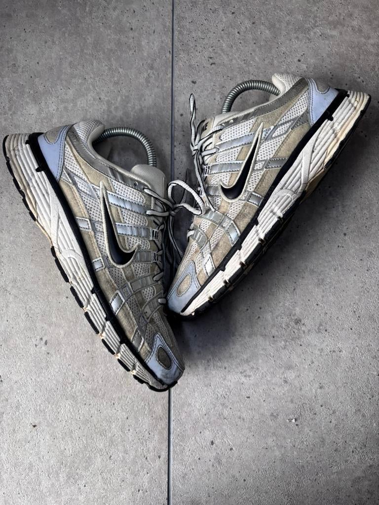 Nike P-6000 Silver 40, Kleding | Dames, Schoenen, Ophalen of Verzenden, Zo goed als nieuw, Sneakers of Gympen