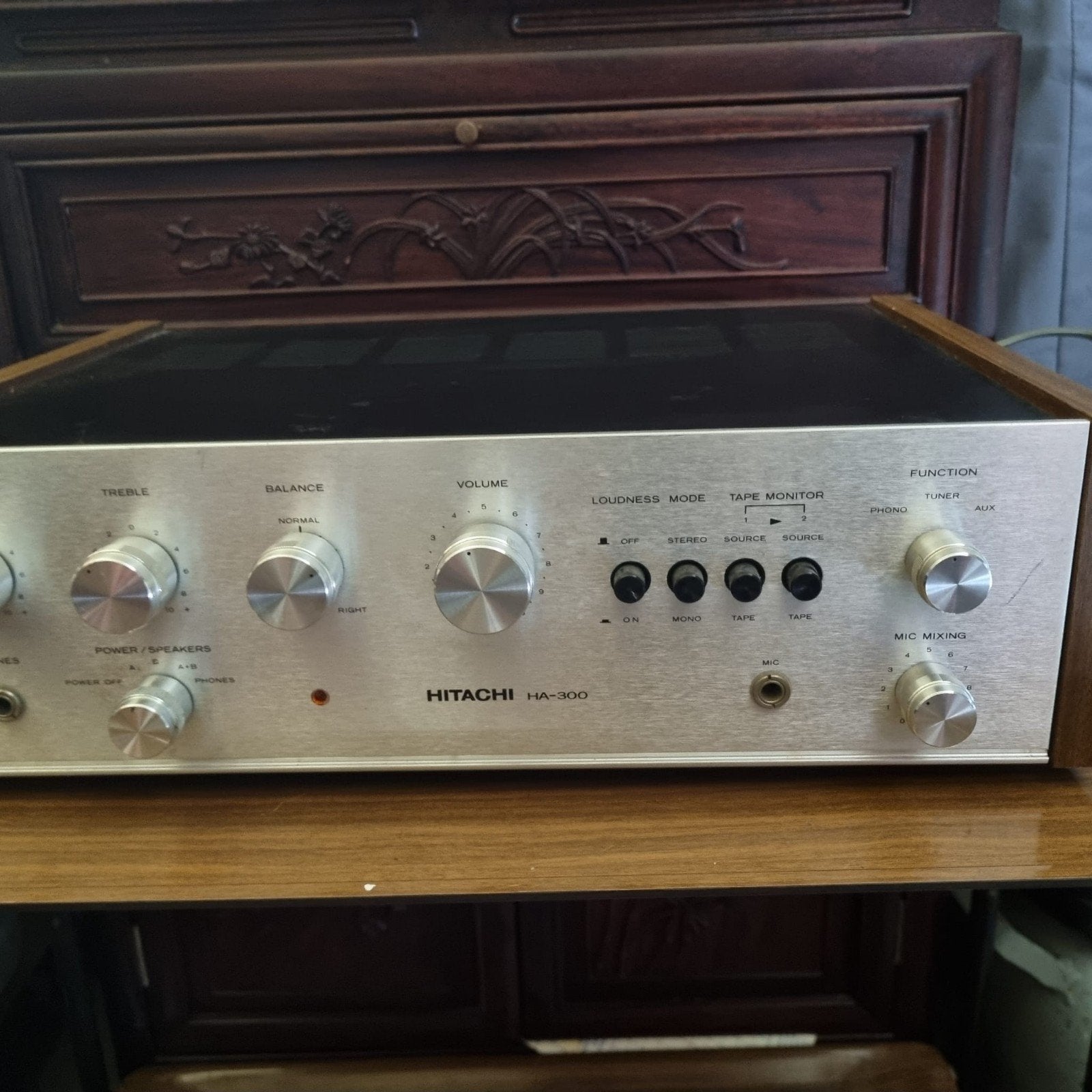 Hitachi HA-300 Geïntegreerde Versterker - Vintage Audio, Audio, Tv en Foto, Versterkers en Receivers, Ophalen, Gebruikt, Minder dan 60 watt