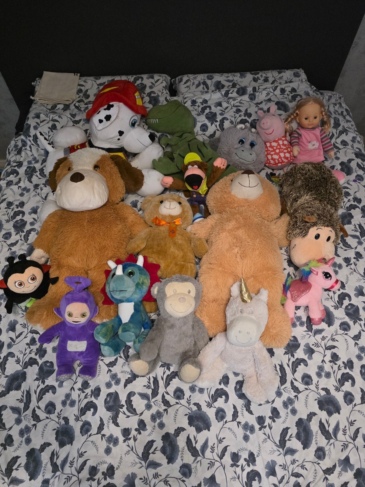 Grote collectie diverse knuffels - veel plezier!, Gebruikt, Peppa Pig, Middelgroot (20 tot 80 cm), Bruin