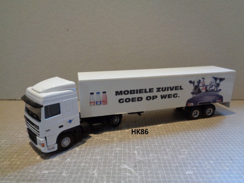 lion daf xf zuivel, Ophalen of Verzenden, Zo goed als nieuw, Bus of Vrachtwagen, Lion Toys