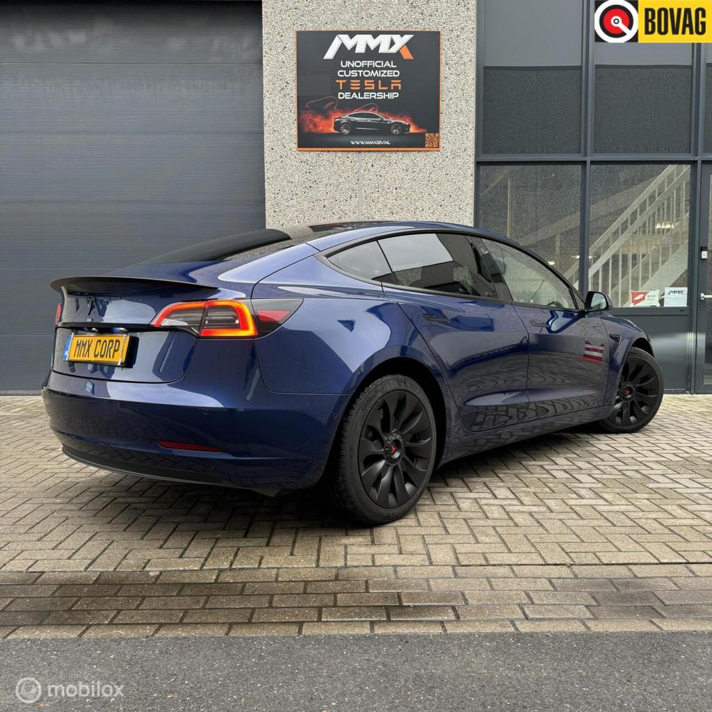 Tesla Model 3 Standard Range + MMX PACK + IAP, Automaat, Gebruikt, Zwart, Overige carrosserieën