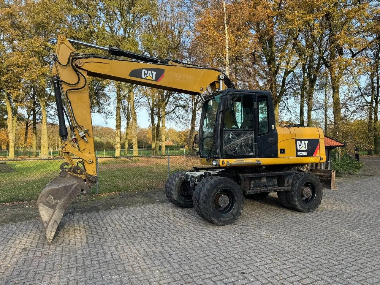 Caterpillar M316D Mobiele graafmachine (bj 2013), Graafmachine