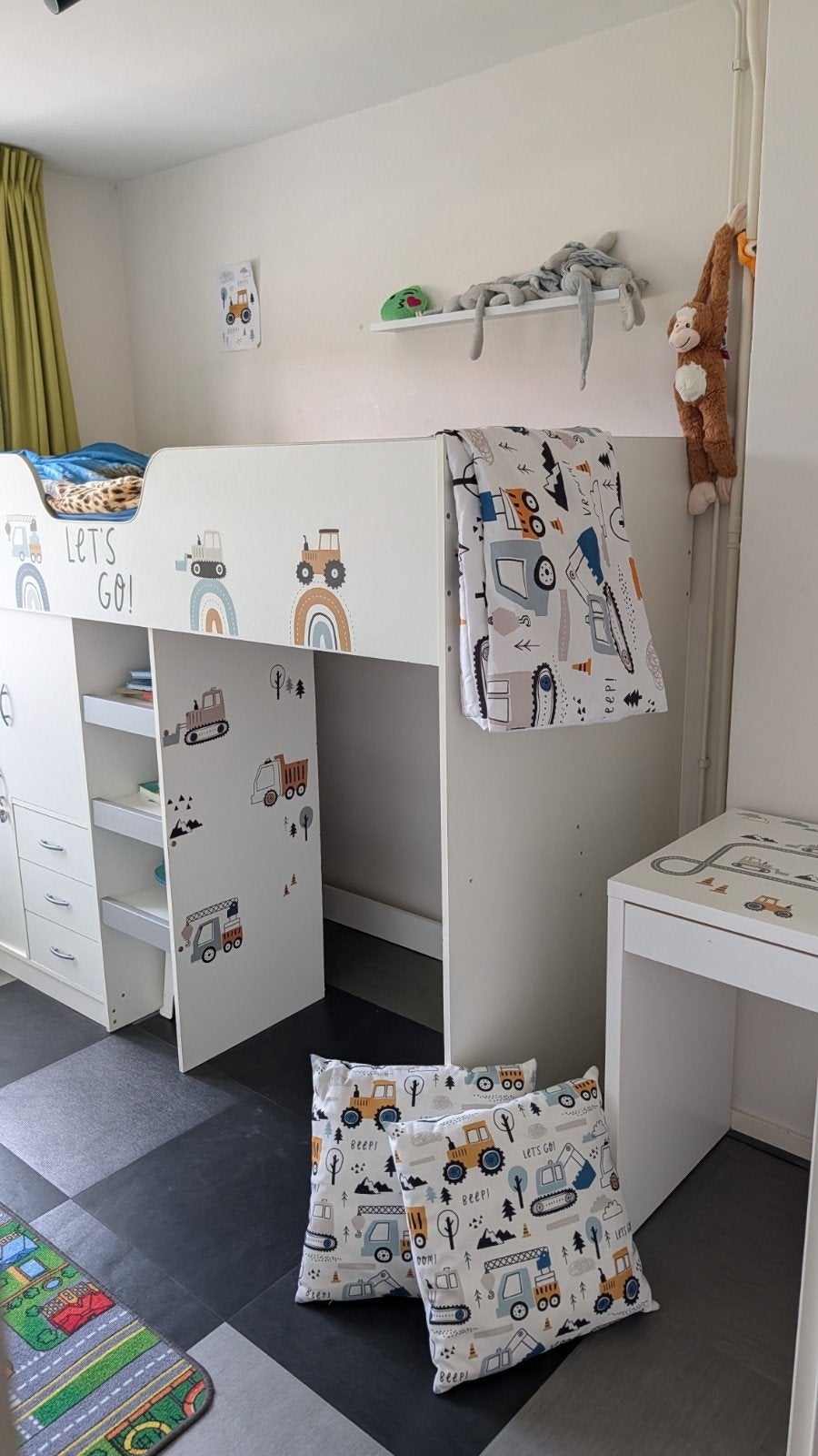 Hoogslaper en bureau in thema auto's, Ophalen, Gebruikt, Hoogslaper