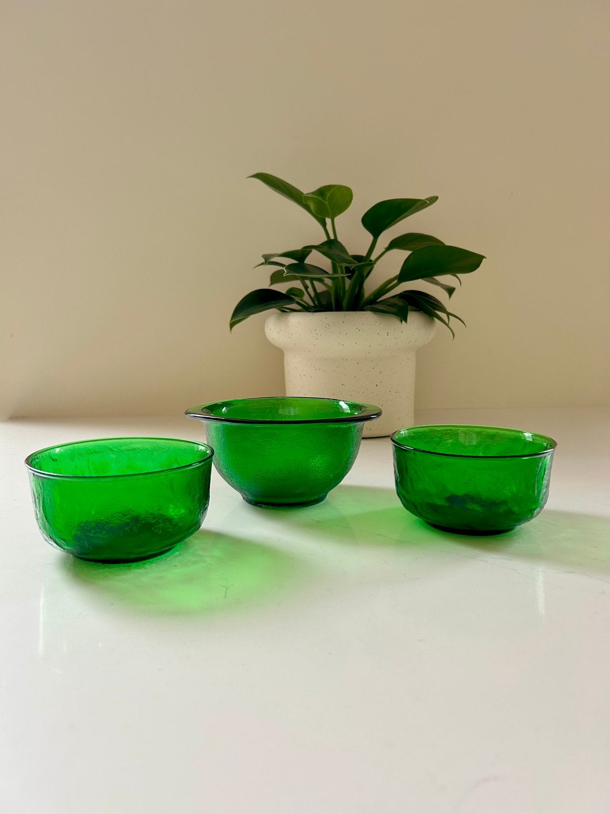 VERKOCHT 3 vintage arcoroc Sierra schaaltjes groen. verde, Huis en Inrichting, Overige merken, Ophalen of Verzenden, Overige stijlen