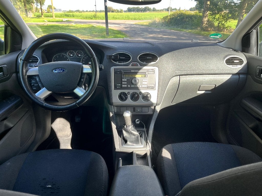 Foto 8 van Ford Focus 1.6 | Goed onderhouden | 2008