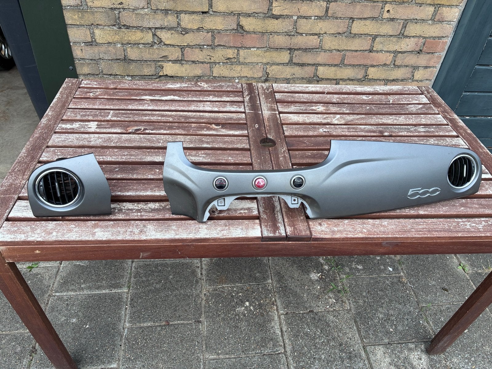 Dashboard inleg Fiat 500 (vanaf 2015) met ventilatieroosters, Auto-onderdelen, Ophalen of Verzenden, Gebruikt, Fiat