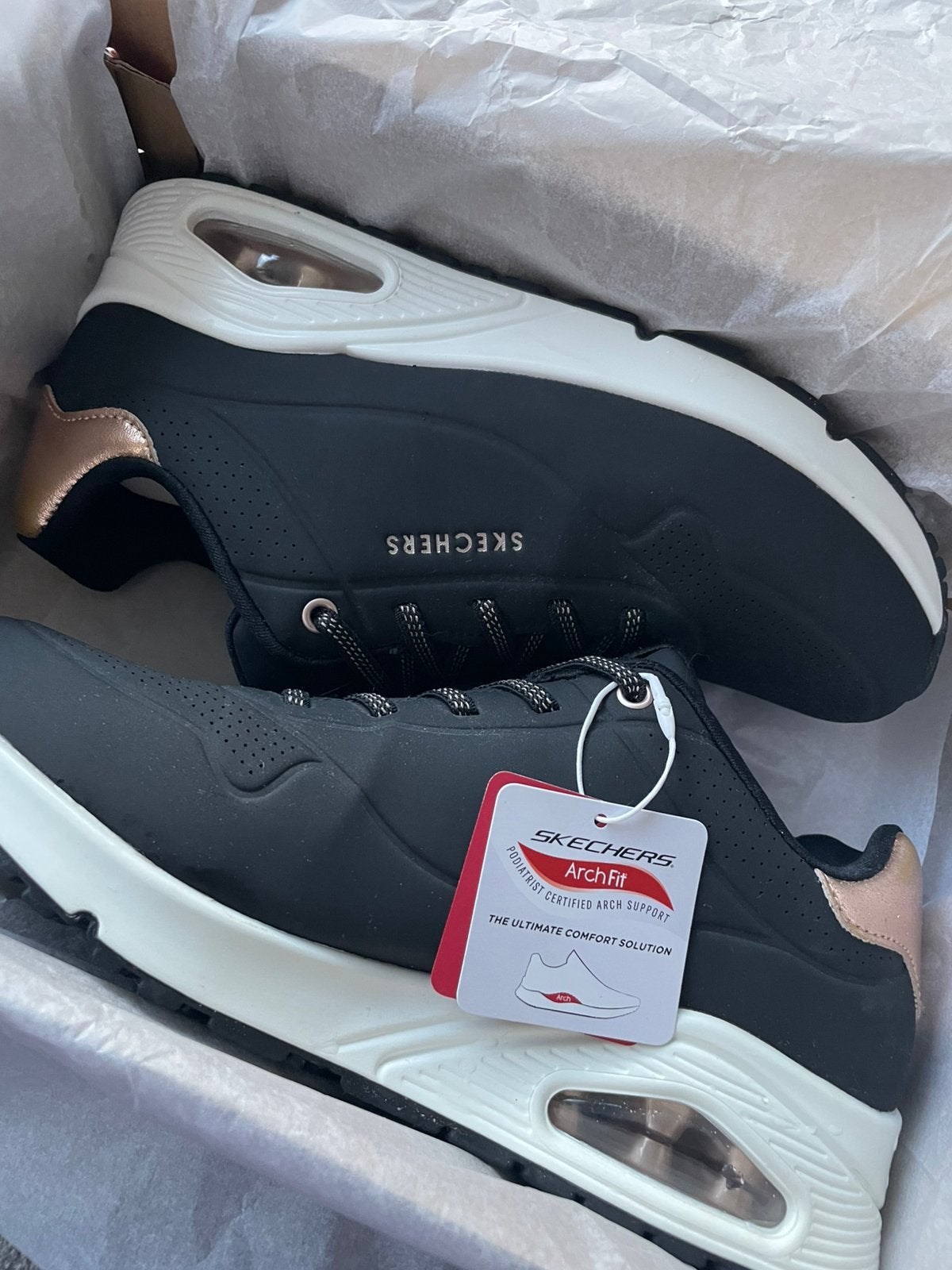 Skechers memorie foam sneakers mt 39, Verzenden, Zo goed als nieuw, Zwart, Sneakers of Gympen