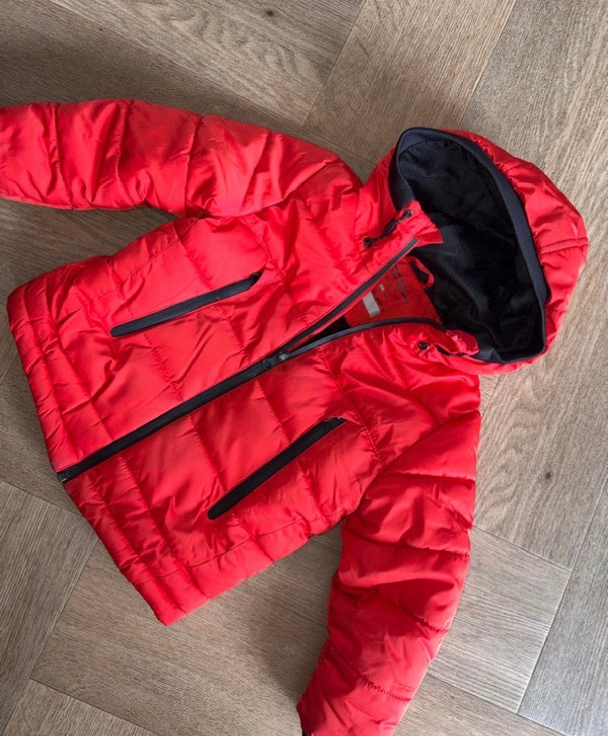 Leuke rood/oranje jas maat 92, Kinderen en Baby's, Kinderkleding | Maat 92, Ophalen of Verzenden, Gebruikt, Jongen of Meisje, Jas