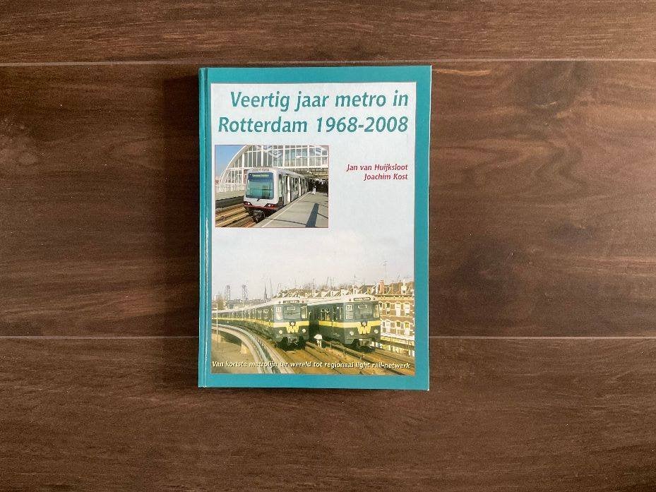40 jaar metro Rotterdam 1968-2008 ov geschiedenis boek, Ophalen of Verzenden, Zo goed als nieuw, Bus of Metro, Boek of Tijdschrift