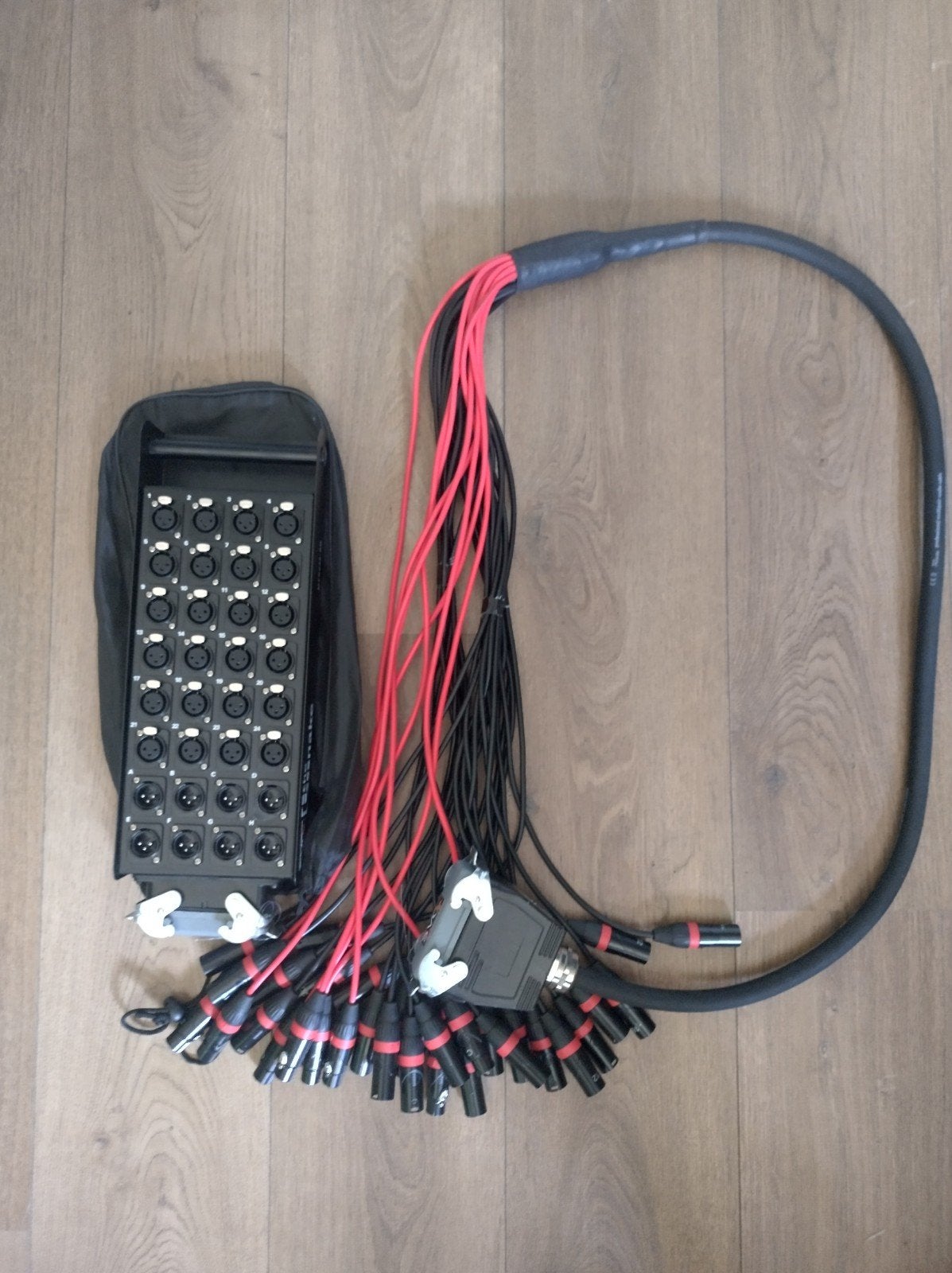 Analoge stage box met spinner en 30m kabel (Harting 24-8), Ophalen, Zo goed als nieuw