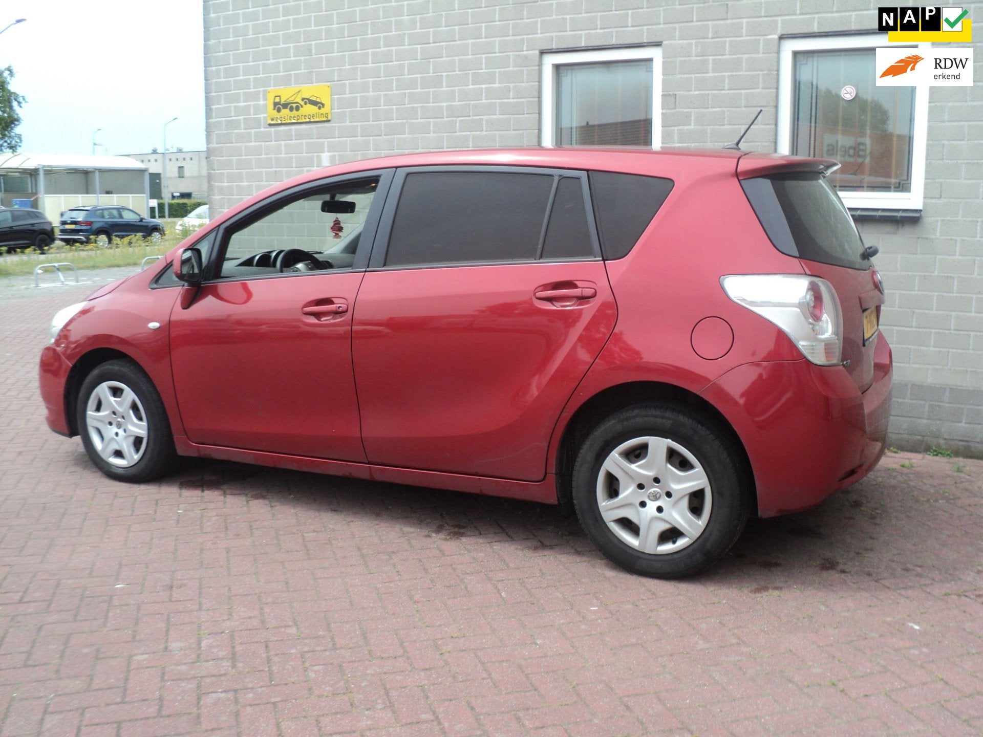 Toyota Verso 2.0 D-4D-F Comfort bj 2010, Auto's, Gebruikt, Zwart, 4 cilinders, Origineel Nederlands